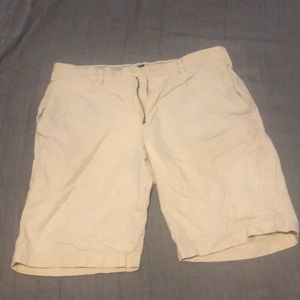 Banana Republic Shorts (white)